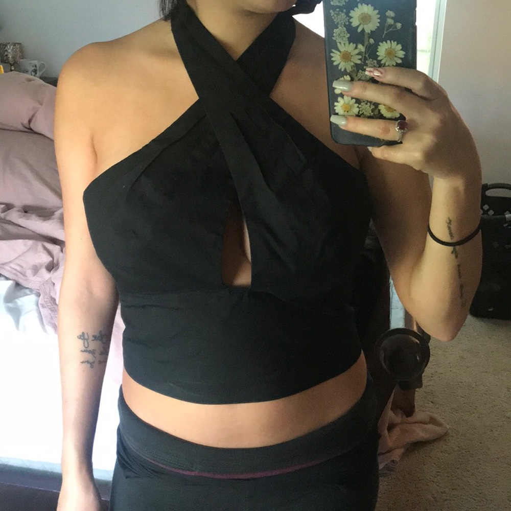 Express brand new black cross halter top